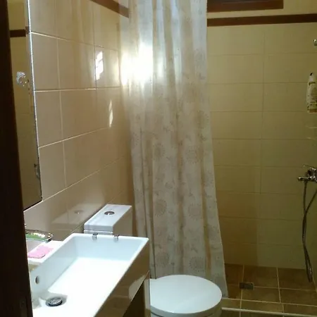 To Remetzo Semesterbostad Kala Nera